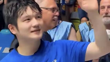 王励勤盼了大半年的那个念想，在樊振东捧起德甲冠军奖盘的那天晚上，又碎了